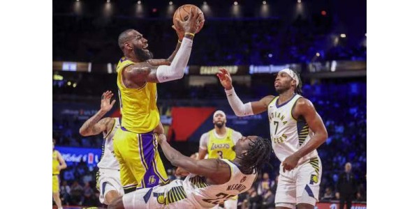 Lakers vinder mesterskabet, og Lakers-trøjerne skinner med sejrens lys